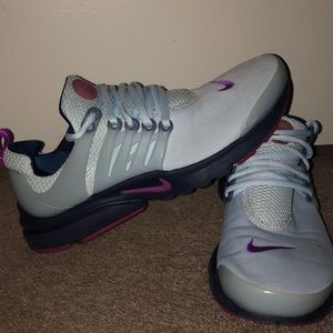 Girls (Women’s) Nike Presto Sneakers